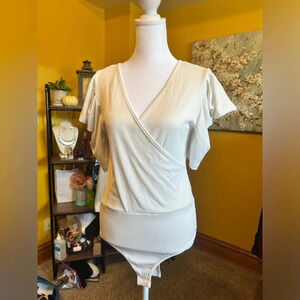 3/$15 Body Suit With Fun Sleeves